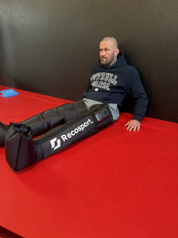 Bezprzewodowy aparat do drenażu limfatycznego Recosport - 5-komorowe nogawki